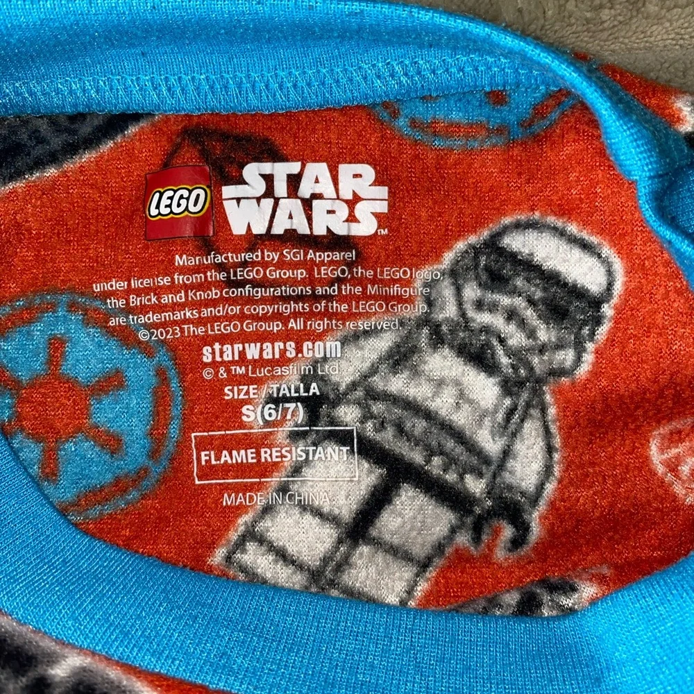 🔥 LEGO Star Wars Pajama Set (Size 6/7) - Flame Resistant 🚀🖤